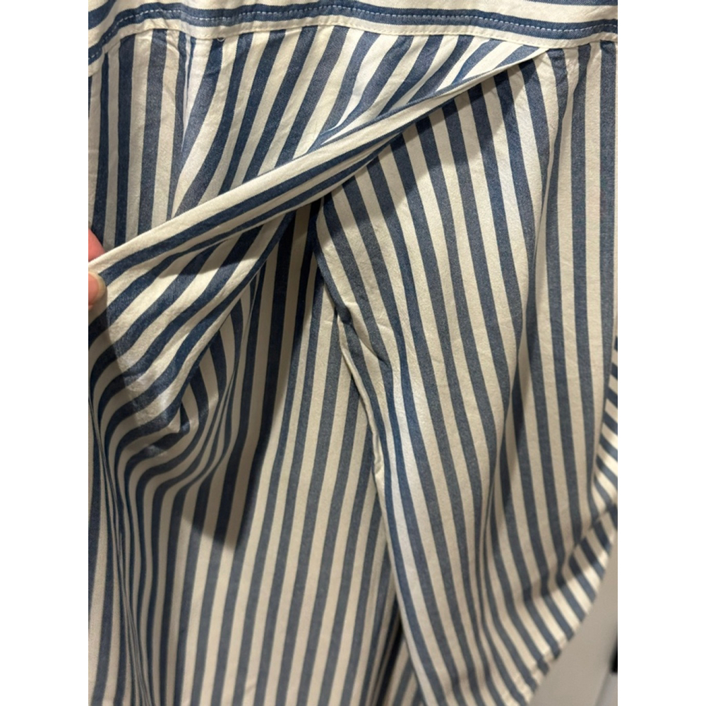 Women's Madewell Blue White Striped Button Down pleated back boxy fit Shirt M - Picture 6 of 12